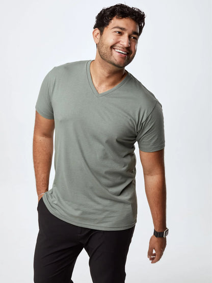 Winter Essentials V-Neck 6-Pack